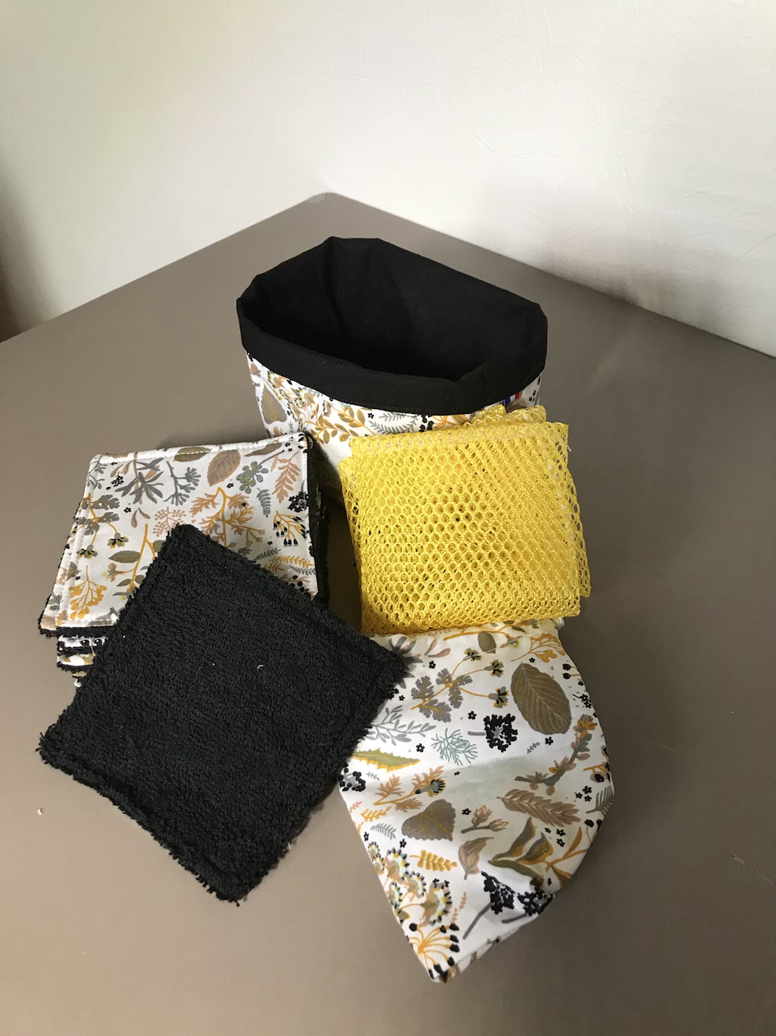 Lingettes démaquillantes : Feuillage d’automne.