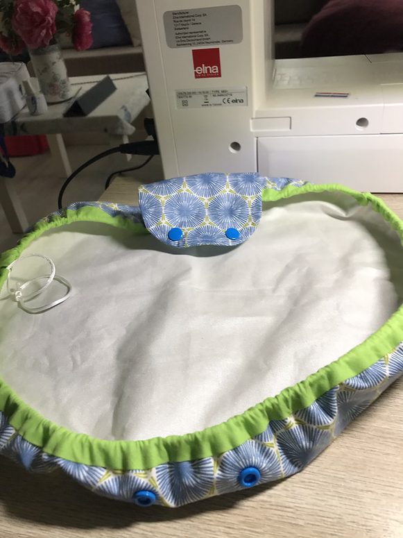 Rebecca, la trousse à maquillage ronde